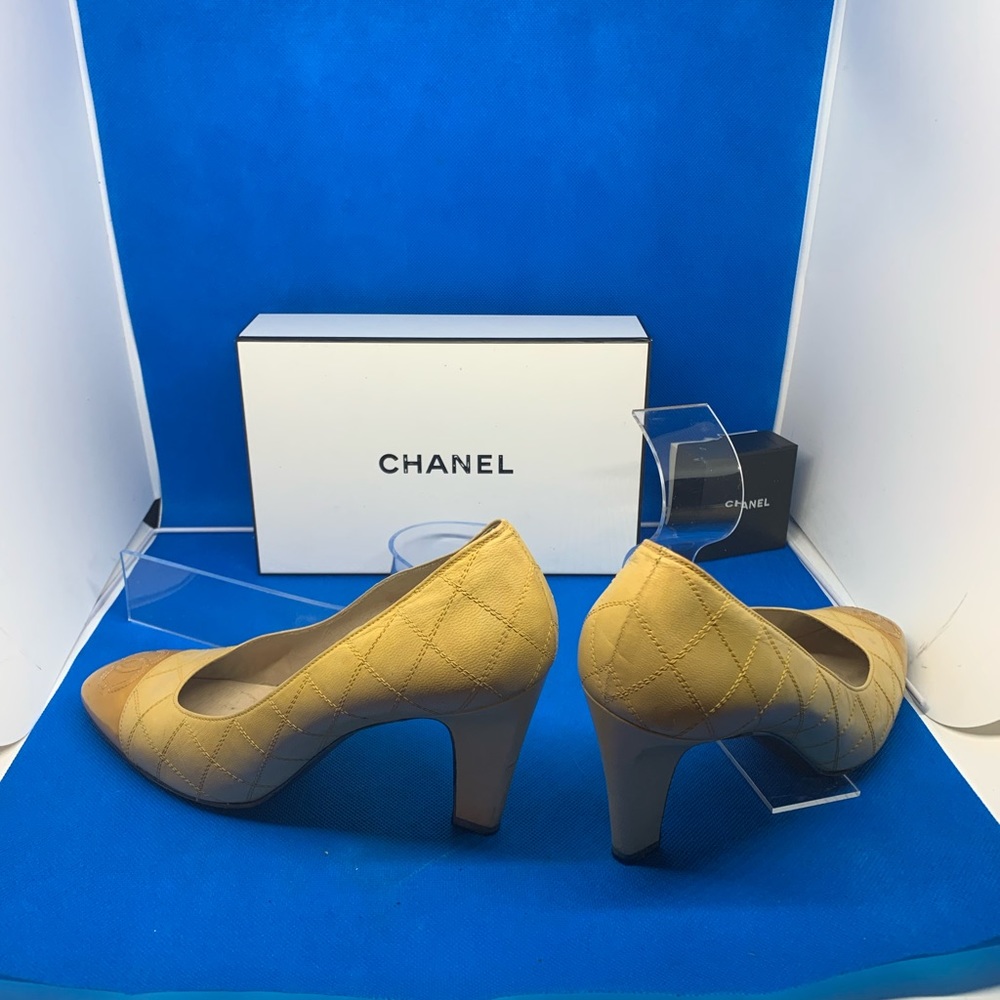 Yellow‎ & Beige Chanel CC  leather shoes 36 1/2 - Picture 2 of 11